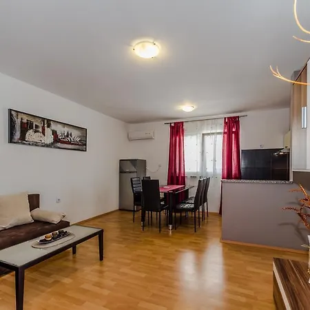 Apartment Jakovljevic
